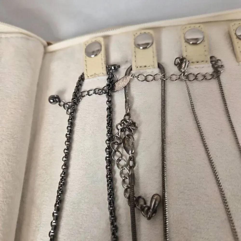 Leather jewelry organizer